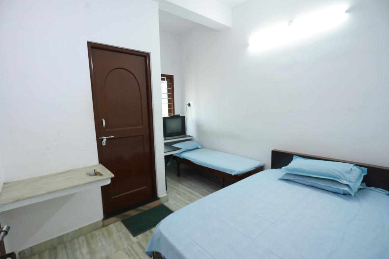 Arackal Tourist Home Tripunithura 外观 照片