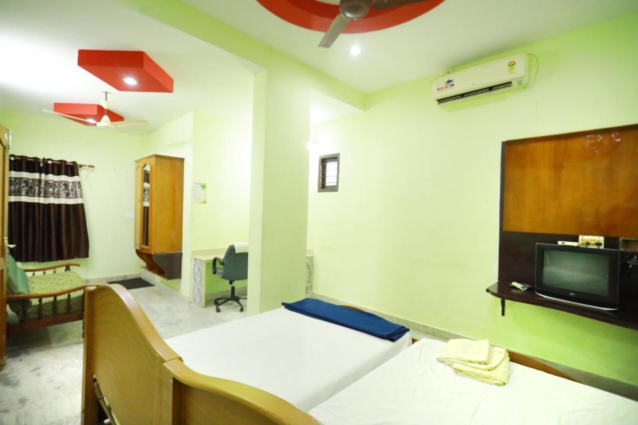 Arackal Tourist Home Tripunithura 外观 照片