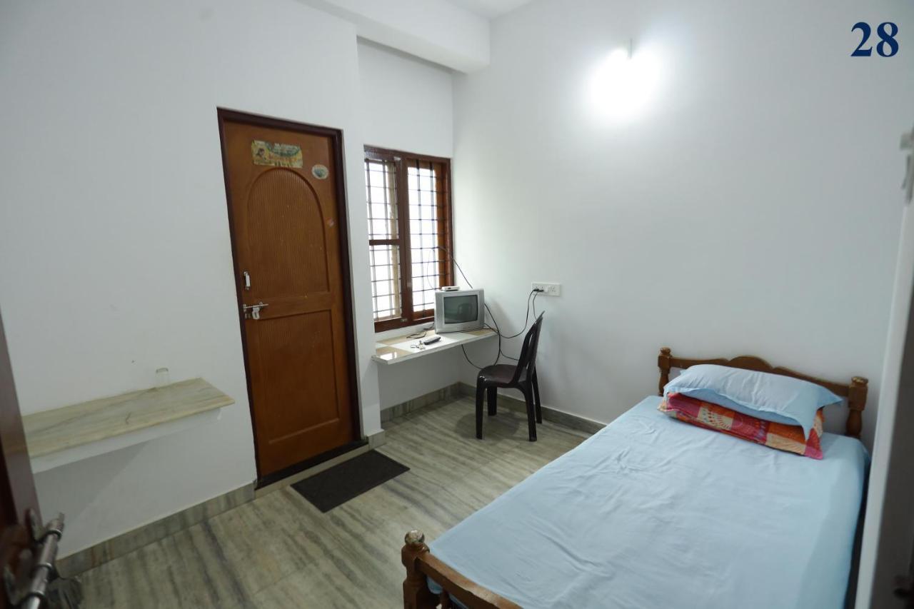 Arackal Tourist Home Tripunithura 外观 照片