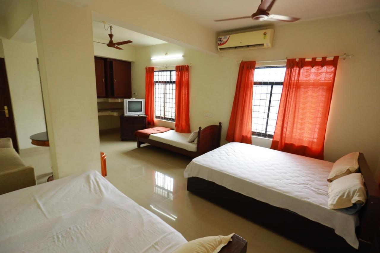Arackal Tourist Home Tripunithura 外观 照片
